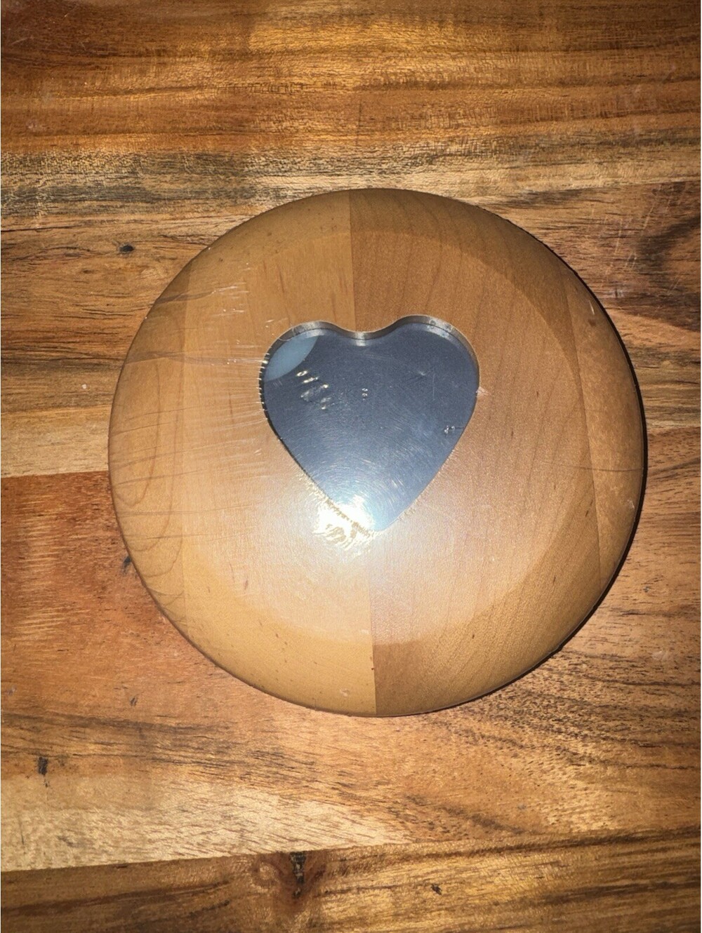 Longaberger 2005 Hostess Appreciation Basket Wood LID Only W/Heart Photo Cutout - Picture 2 of 3